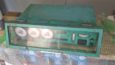 産業用油圧測定機器の清掃および電源PCB修理記録